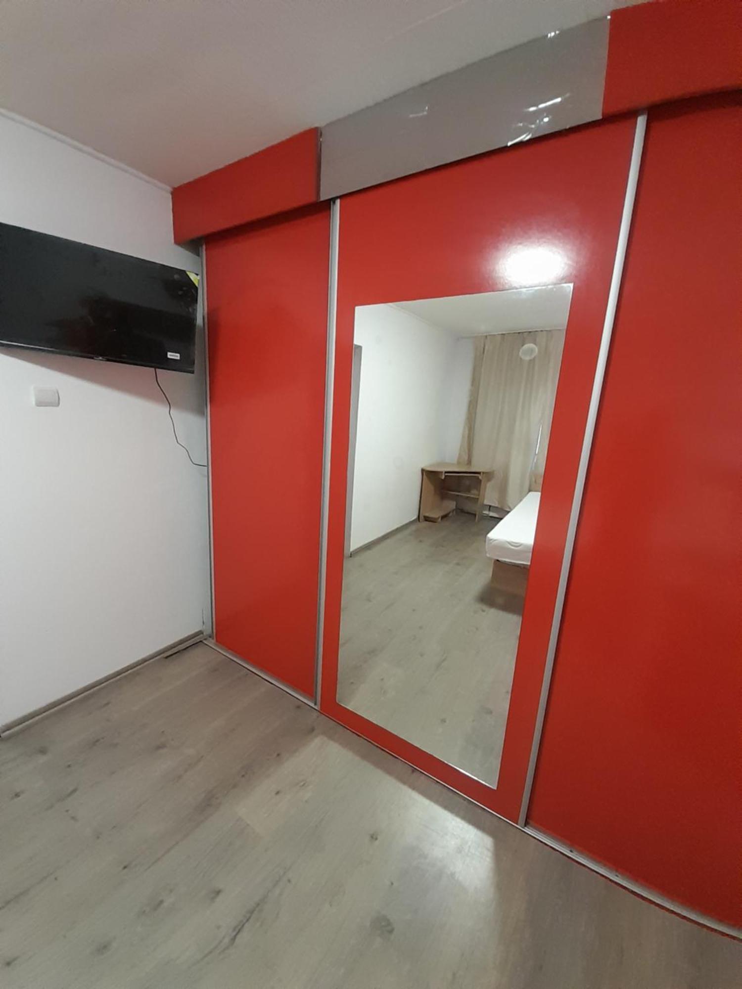 Garsoniera Sic Zona Terapia Zona Linistita La Casa Cu Parcare Apartment Cluj-Napoca Exterior photo