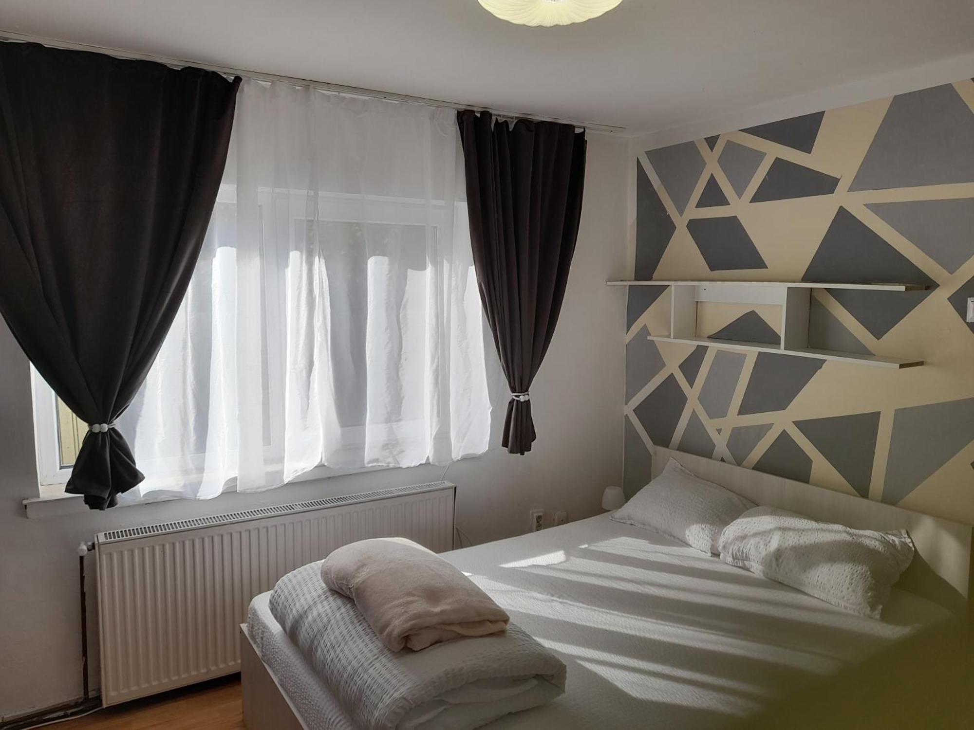 Garsoniera Sic Zona Terapia Zona Linistita La Casa Cu Parcare Apartment Cluj-Napoca Exterior photo
